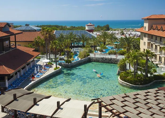 Club Grand Aqua Hotel 5*
