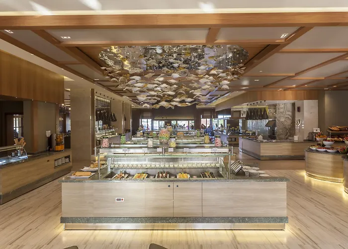 Hotel Club Grand Aqua