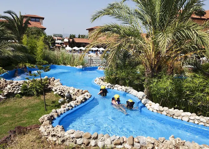 Club Grand Aqua Hotel Colakli