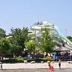 Club Grand Aqua 5*