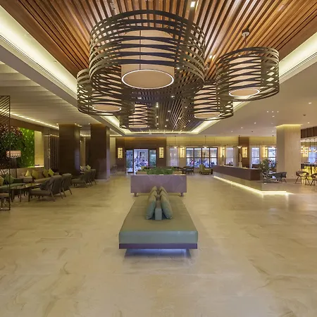 Club Grand Aqua فندق