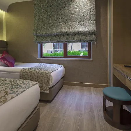 فندق Club Grand Aqua 5*