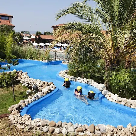 Club Grand Aqua Szálloda Colakli