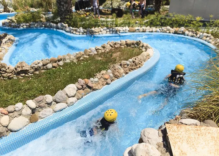Club Grand Aqua Hotel Colakli