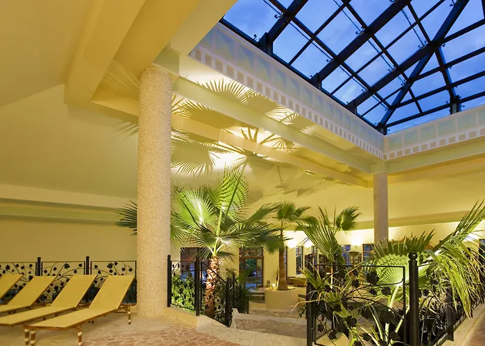 Szálloda Club Grand Aqua Colakli
