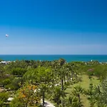 Hotel Club Grand Aqua 5*