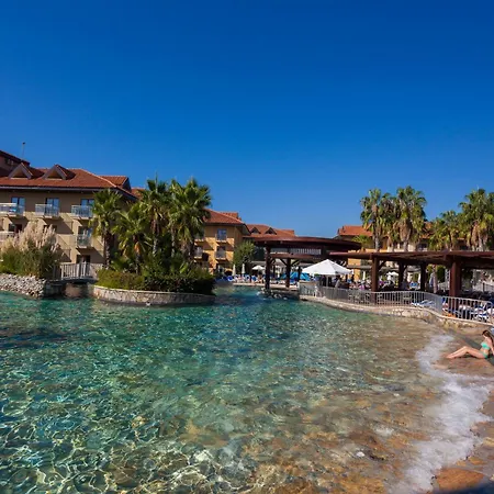 Club Grand Aqua