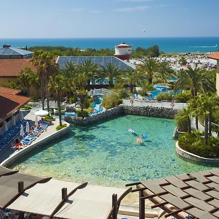 Club Grand Aqua Otel 5*