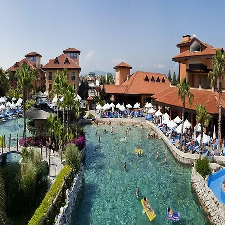 Club Grand Aqua Otel Çolaklı