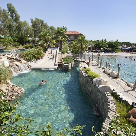 Club Grand Aqua Otel 5*
