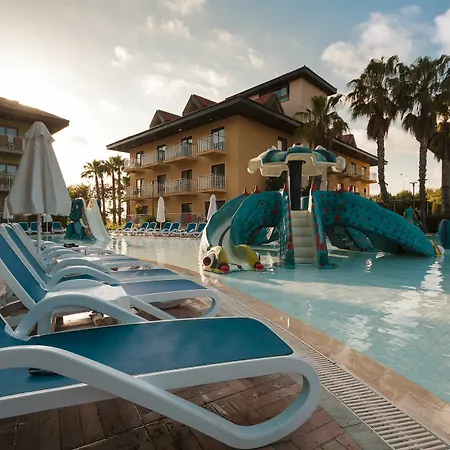 Club Grand Aqua Otel Çolaklı